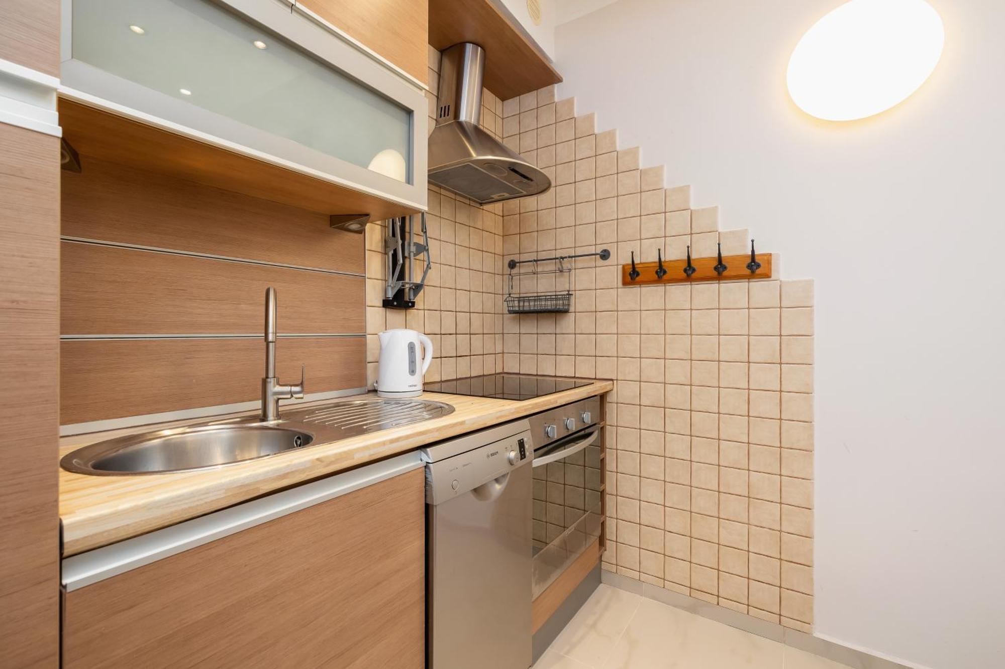 Apartment Family Near Galeria Kazimierz Cracow By Renters Krakau